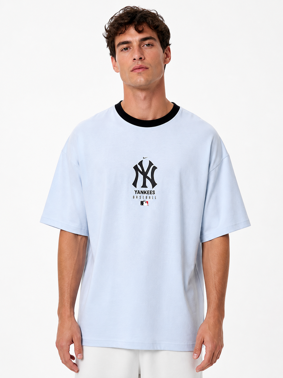 تیشرت مردانه طرح yankees کد : ۲۰۹